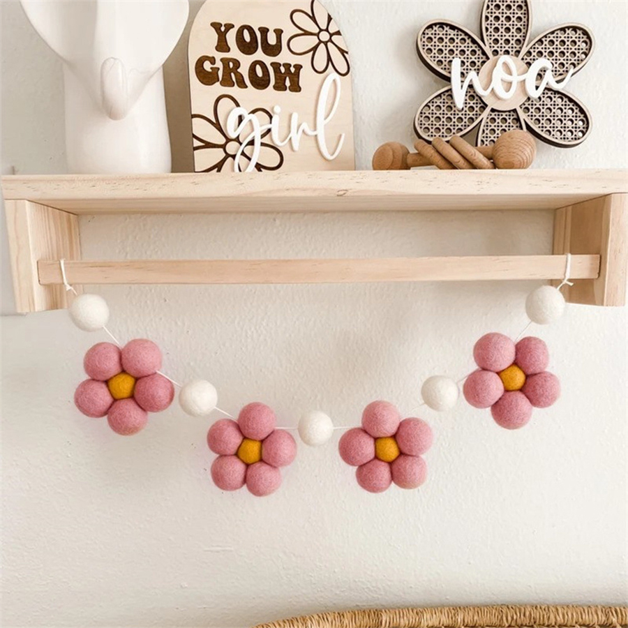 Baby Nursery Fabric - El Yapımı Keçe Papatya Çelengi Bohem