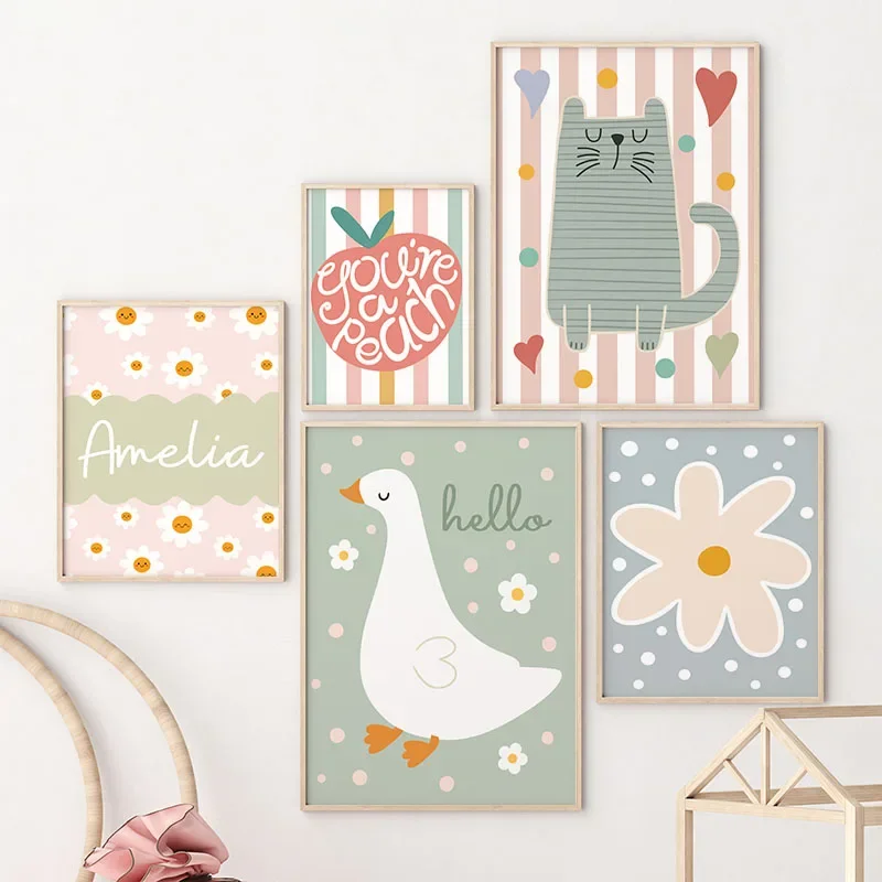 Karikatür Kedi Ördek Kuş Elma  - Baby Nursery Name Wall Art incelemesi ve fiyatı